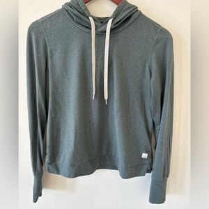 Vuori Halo Essential Hoodie - Green, S